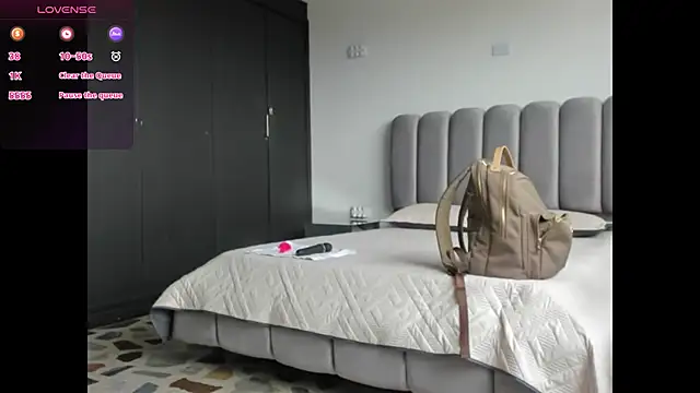 Snapshot of BridgetRodriguez chatting on 02/18/25, 04:26 BridgetRodriguez online show from 02/18/25, 04:26