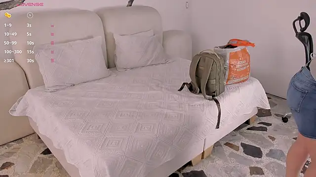 Snapshot of BridgetRodriguez chatting on 03/03/25, 12:37 BridgetRodriguez online show from 03/03/25, 12:37