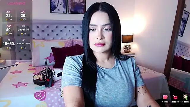 sarascottt online show from 10/04/25, 03:32