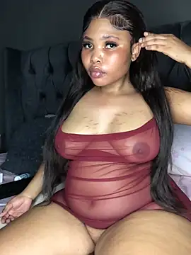 Snapshot of Anaelle24 chatting on 01/19/25, 10:39 Anaelle24 online show from 01/19/25, 10:39