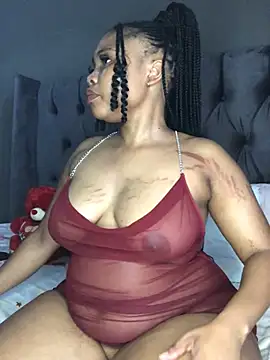 Snapshot of Anaelle24 chatting on 03/05/25, 11:06 Anaelle24 online show from 03/05/25, 11:06