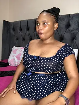 Snapshot of Anaelle24 chatting on 02/09/26, 05:17 Anaelle24 online show from 02/09/26, 05:17