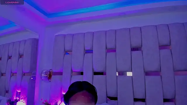 mia schwarz online show from 03/18/26, 09:40