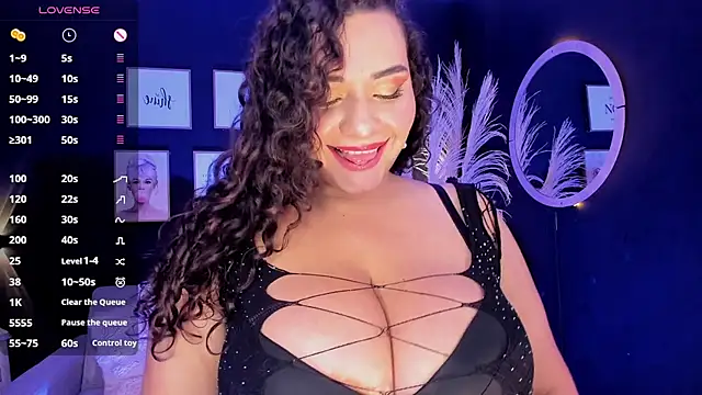 Snapshot of Keisha_west chatting on 09/20/25, 08:26 Keisha west online show from 09/20/25, 08:26