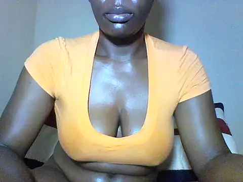 Snapshot of Sweet-piie chatting on 02/26/25, 06:15 Sweet-piie online show from 02/26/25, 06:15