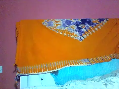 Snapshot of Sweet-piie chatting on 10/09/25, 06:50 Sweet-piie online show from 10/09/25, 06:50