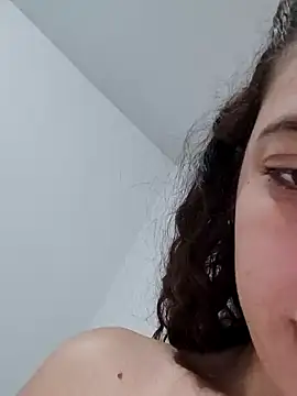 Sweet-diamondxxx online show from 12/15/24, 06:29