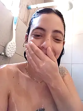 Sweet-diamondxxx online show from 03/16/26, 02:21