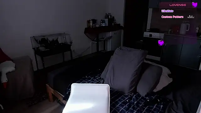 Natural pussy online show from 04/21/26, 07:47