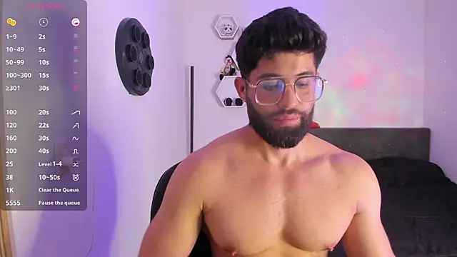 Snapshot of Daemon21 chatting on 01/21/25, 05:05 Daemon21 online show from 01/21/25, 05:05