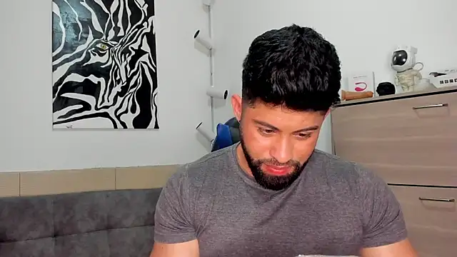 Snapshot of Daemon21 chatting on 09/17/25, 06:37 Daemon21 online show from 09/17/25, 06:37