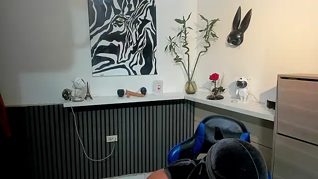 Daemon21 online show from 01/15/26, 08:23