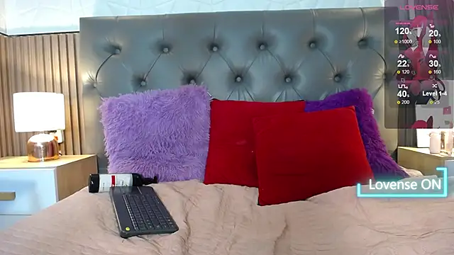 Snapshot of amapola_hs chatting on 01/18/25, 08:20 amapola hs online show from 01/18/25, 08:20