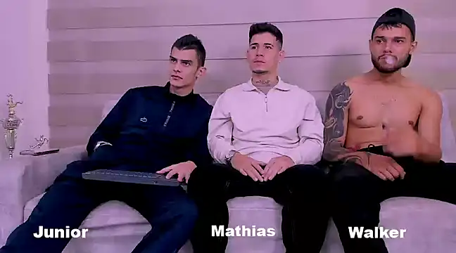 hot day online show from 01/20/25, 01:39