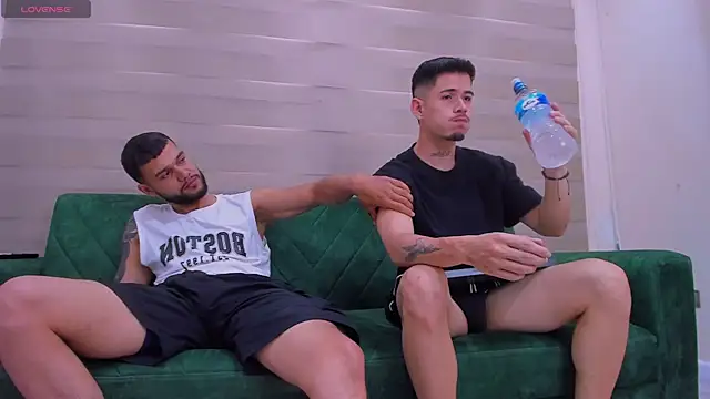 hot day online show from 09/22/25, 08:22