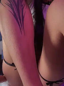 -Loren- online show from 10/07/25, 11:18