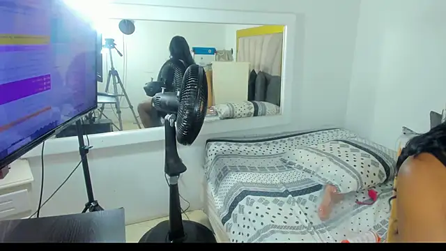 Snapshot of Evelonga_707 chatting on 01/18/25, 07:15 Evelonga 707 online show from 01/18/25, 07:15