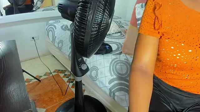 Snapshot of Evelonga_707 chatting on 01/30/25, 07:04 Evelonga 707 online show from 01/30/25, 07:04