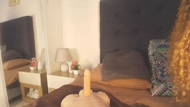 Evelonga 707 online show from 03/18/26, 07:17