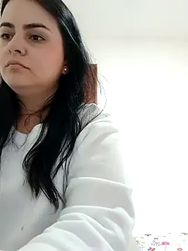 Im Amelia online show from 02/14/25, 08:26