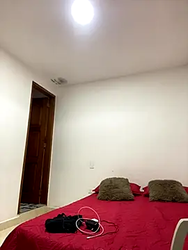 Im Amelia online show from 11/27/25, 03:14