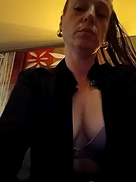 Audrey hotty online show from 10/19/25, 09:26