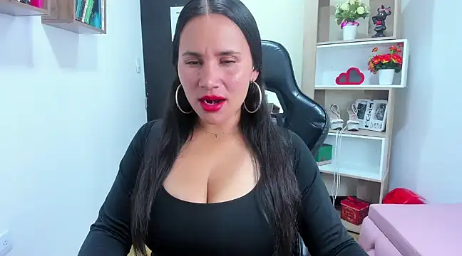 Saylor Lee22 online show from 12/12/24, 03:10