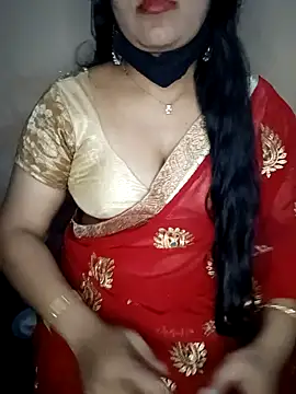 Snapshot of midhly chatting on 12/14/24, 06:41 midhly online show from 12/14/24, 06:41