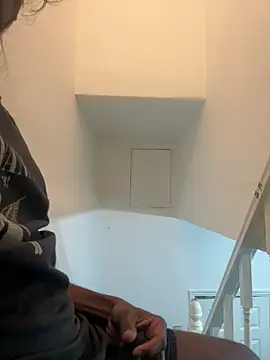 Snapshot of Oorgazmic chatting on 01/04/25, 07:13 Oorgazmic online show from 01/04/25, 07:13