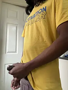 Snapshot of Oorgazmic chatting on 03/01/25, 09:40 Oorgazmic online show from 03/01/25, 09:40