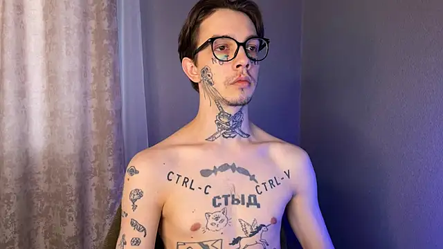 Snapshot of anahori__simon chatting on 01/27/25, 09:34 anahori simon online show from 01/27/25, 09:34