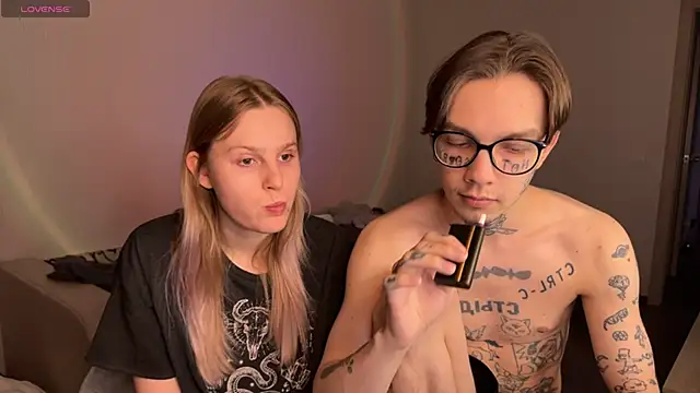 Snapshot of anahori__simon chatting on 03/02/25, 10:05 anahori simon online show from 03/02/25, 10:05