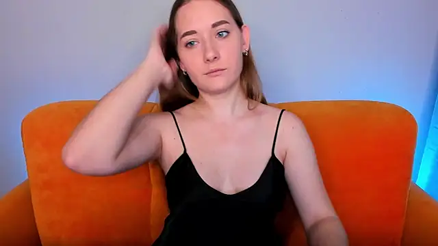 AlinaVice online show from 01/30/25, 01:11