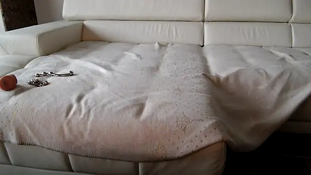 Snapshot of sexyLolia11 chatting on 10/23/25, 02:27 sexyLolia11 online show from 10/23/25, 02:27