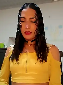 Lanna hott  online show from 02/01/25, 07:55