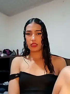 Lanna hott  online show from 02/12/25, 07:13