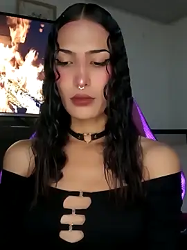 Lanna hott  online show from 10/10/25, 07:24