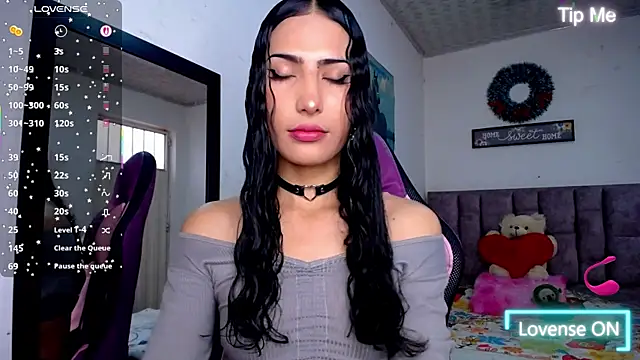 Lanna hott  online show from 07/22/26, 06:54