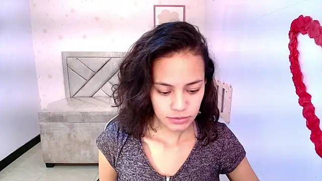 Tyna ch online show from 02/26/25, 07:27