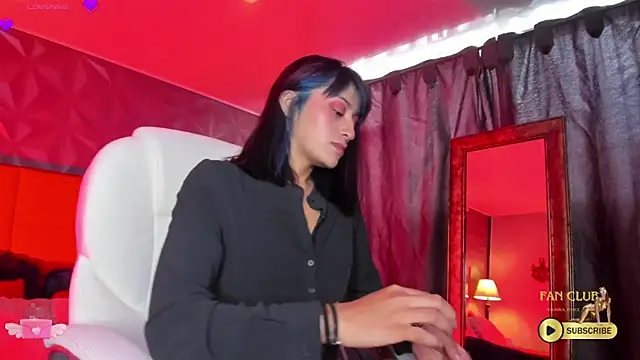 Valkiria ponce online show from 12/30/24, 01:47