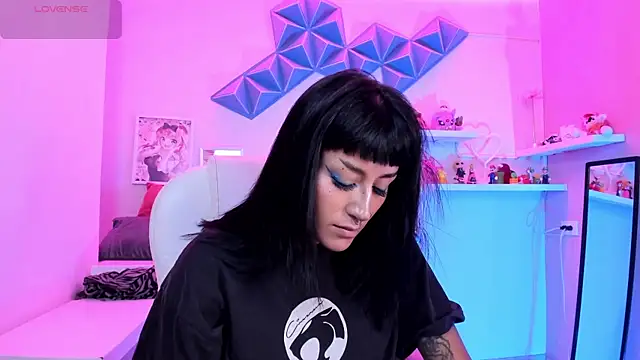 Valkiria ponce online show from 01/18/26, 06:28