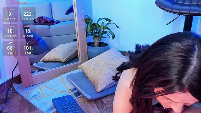 mrs griseld  online show from 01/31/25, 10:21