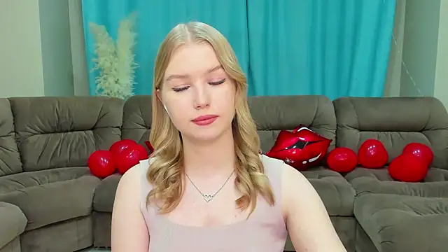 shy  lady online show from 02/10/25, 06:56