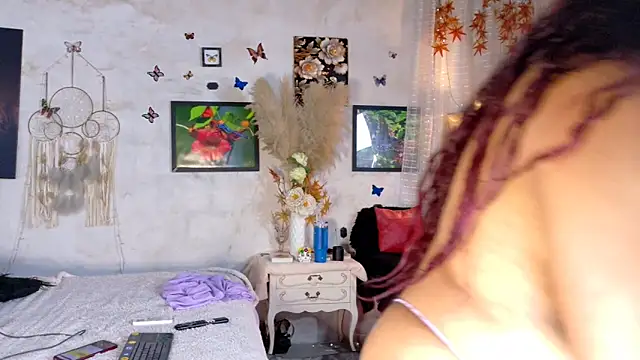 Kyara Queen online show from 03/23/26, 05:39