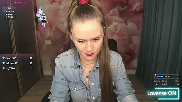 AriaGray online show from 10/29/25, 08:10