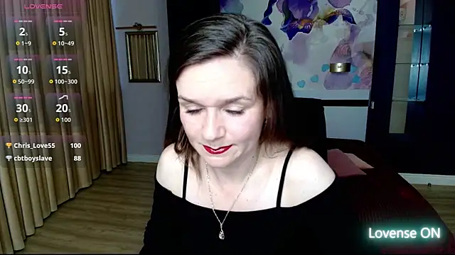 AriaGray online show from 05/11/26, 05:32