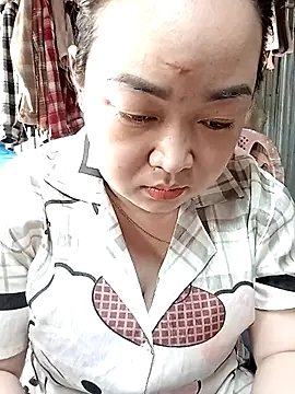 VyOanh2K online show from 09/23/25, 04:15