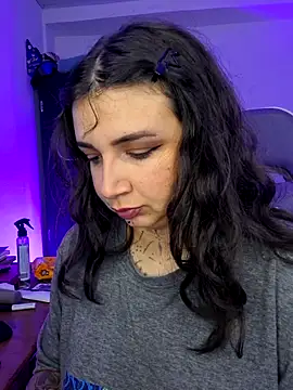 Aria Bennett21 online show from 06/11/26, 03:15