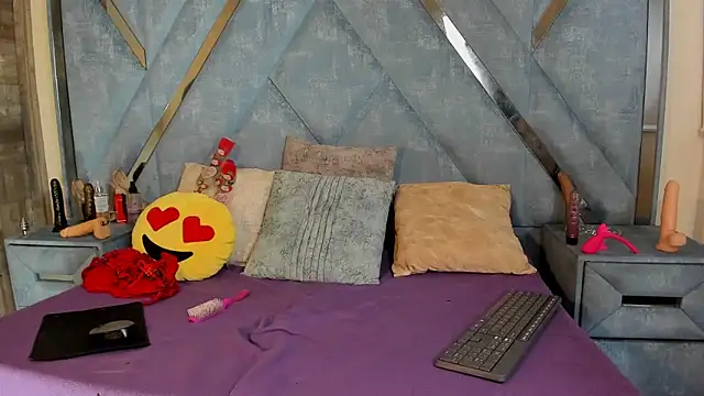 Aura love69 online show from 02/14/26, 06:21