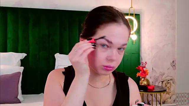 DeniseReese online show from 10/05/25, 02:10